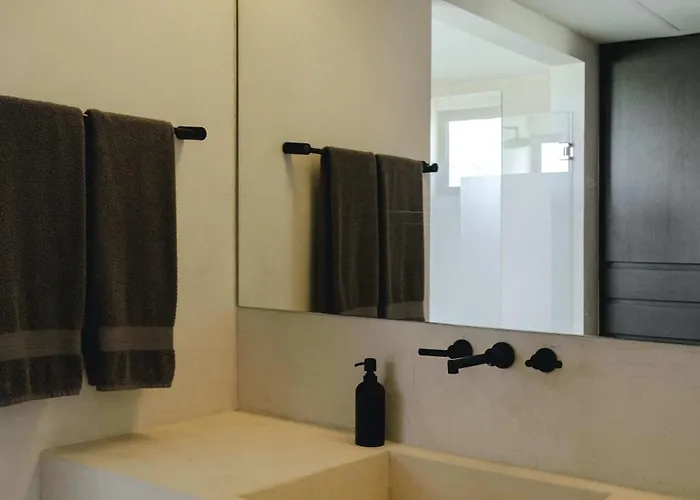 Beachfront 3br With Private Rooftop And Lounge Pool, Tankah Bay Apartamento Tulum