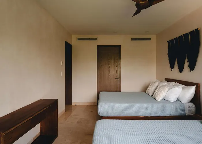 Apartamento Beachfront 3br With Private Rooftop And Lounge Pool, Tankah Bay Tulum
