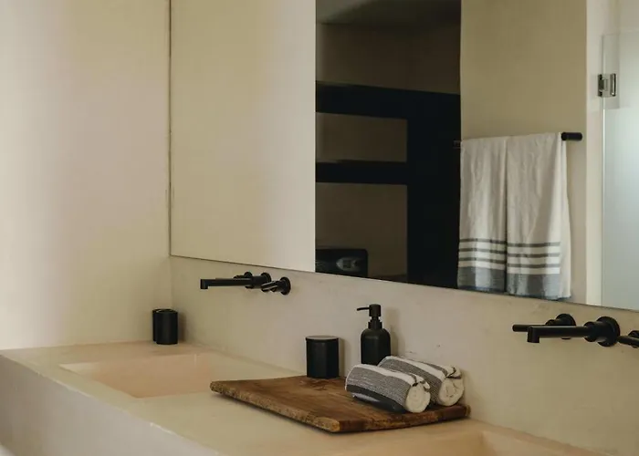 Apartamento Beachfront 3br With Private Rooftop And Lounge Pool, Tankah Bay Tulum