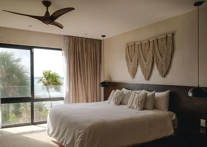 Beachfront 3br With Private Rooftop And Lounge Pool, Tankah Bay Apartamento